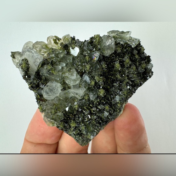 BEAUTIFUL Epidote with Quartz from Turkey 36g approx weight